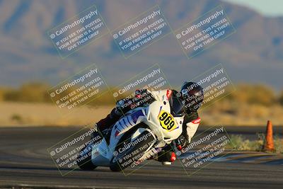 media/Jan-21-2023-CVMA (Sat) [[b9eef8ba1f]]/Race 12 Amateur Supersport Open/